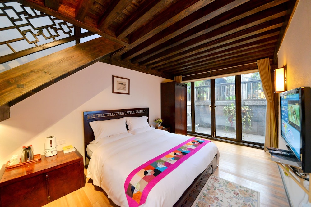 Lijiang Shuhe Youyiju Private Club 14/50