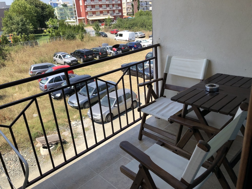 Salena Beach Hotel 32/50