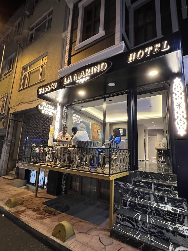 Taksim La Marino Hotel 3/50