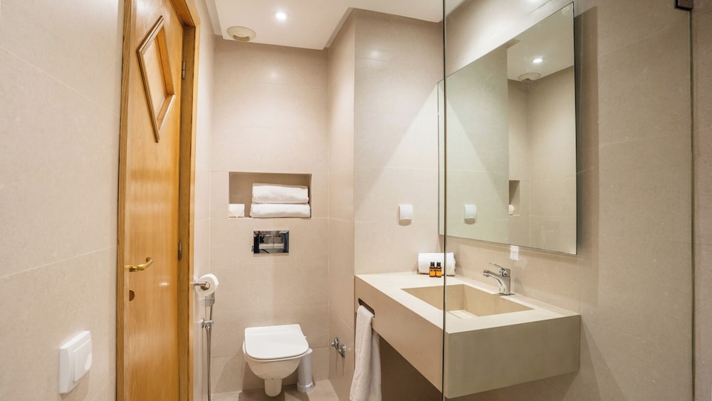 Al Walid Hotel Casablanca 72/73