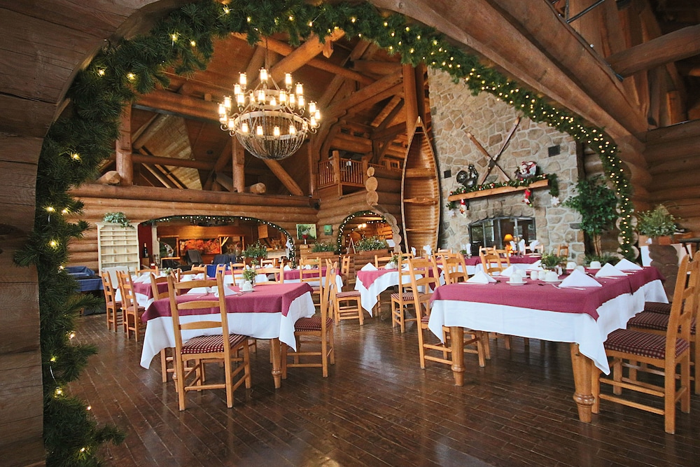 LE GRAND LODGE MONT-TREMBLANT 52/69