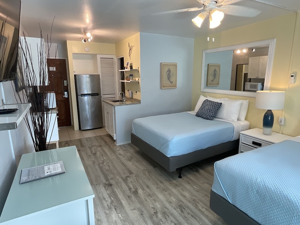 Room, 2 Double Beds, Water Front, Balcony
