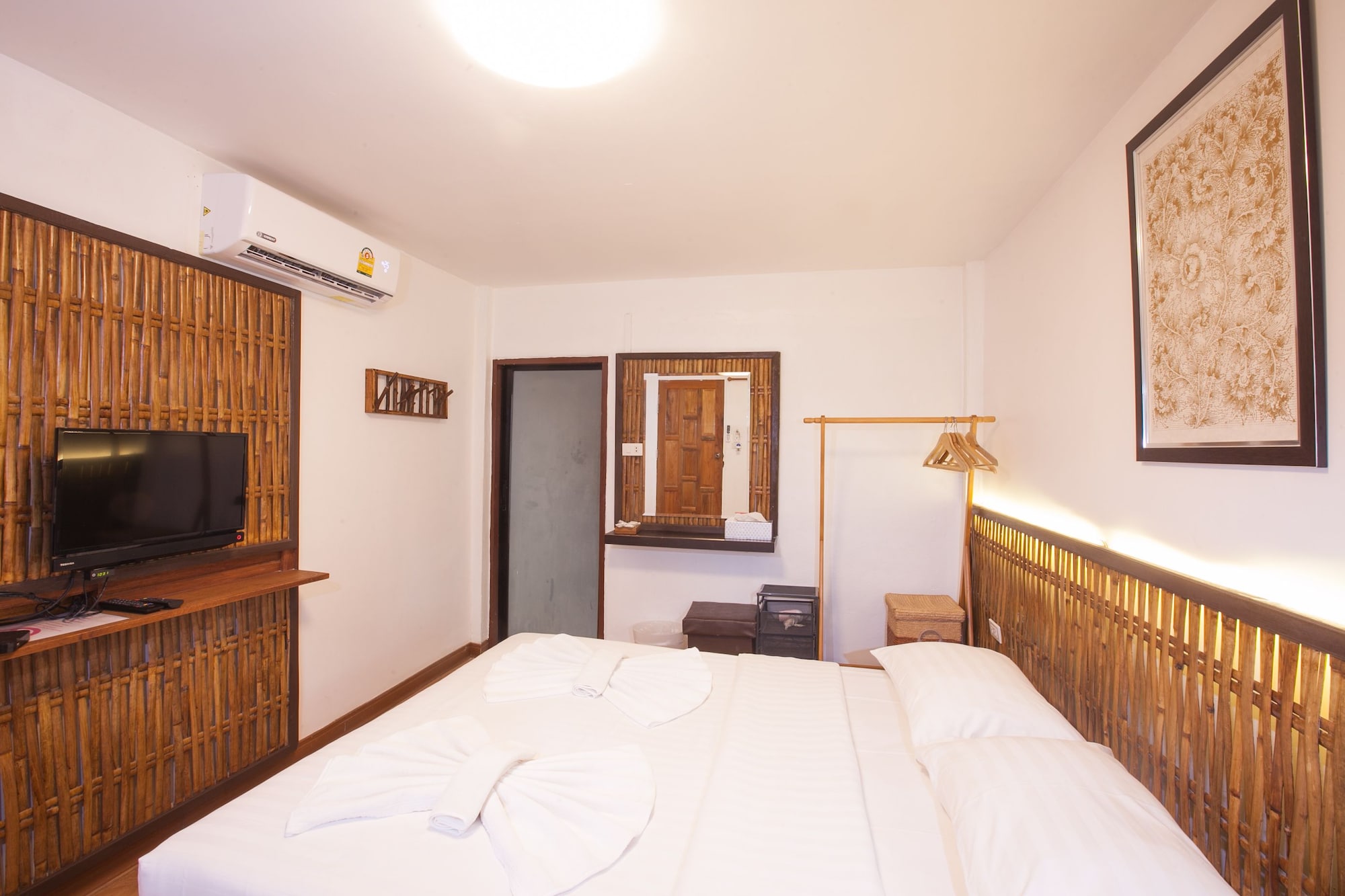 ROOM, GARDEN VIEW