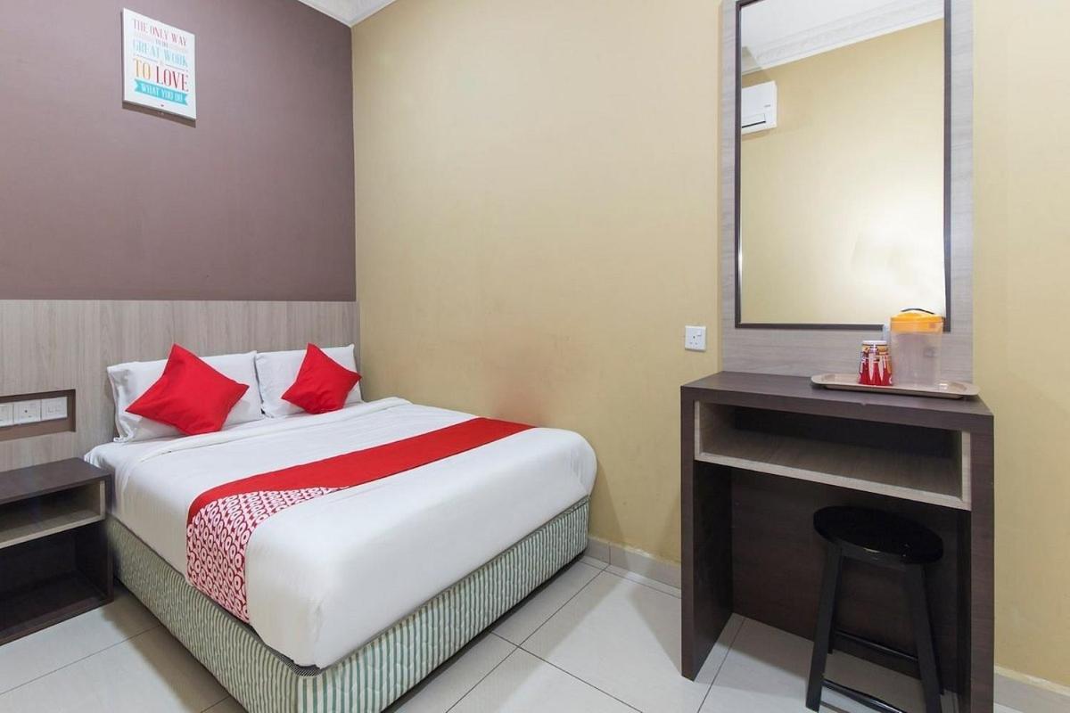 Silibin Times Inn Hotel 13/25