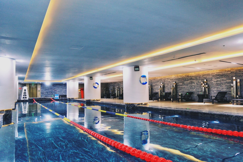 Grand Metropark Hotel Beijing 55/61