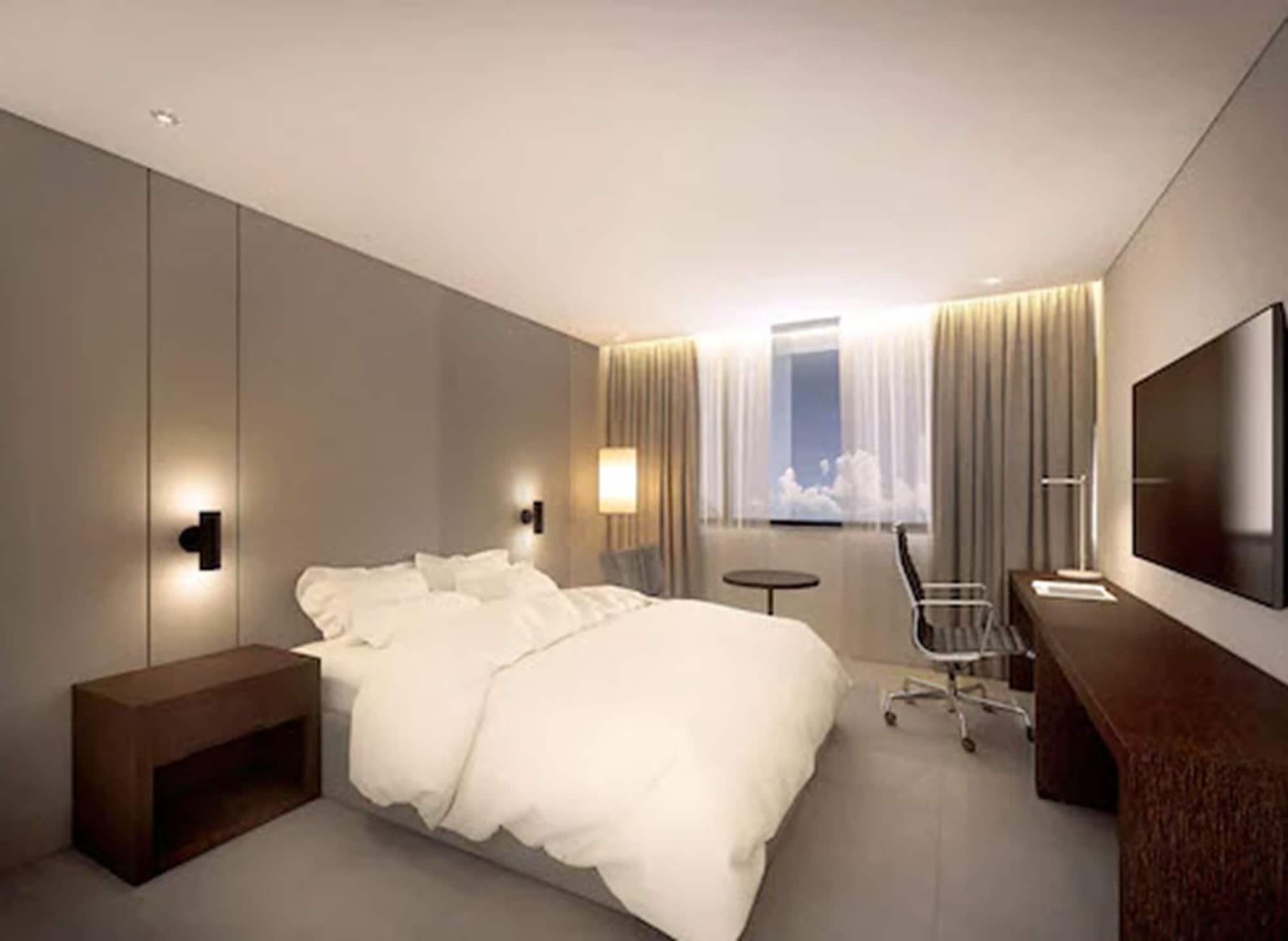 PREMIER, QUEEN BED
