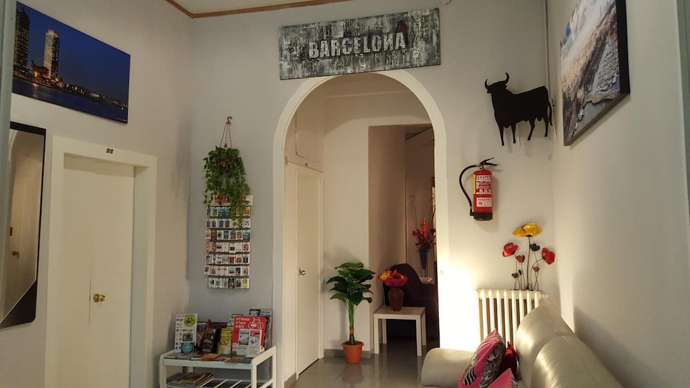 Hostal Parisien 25/32