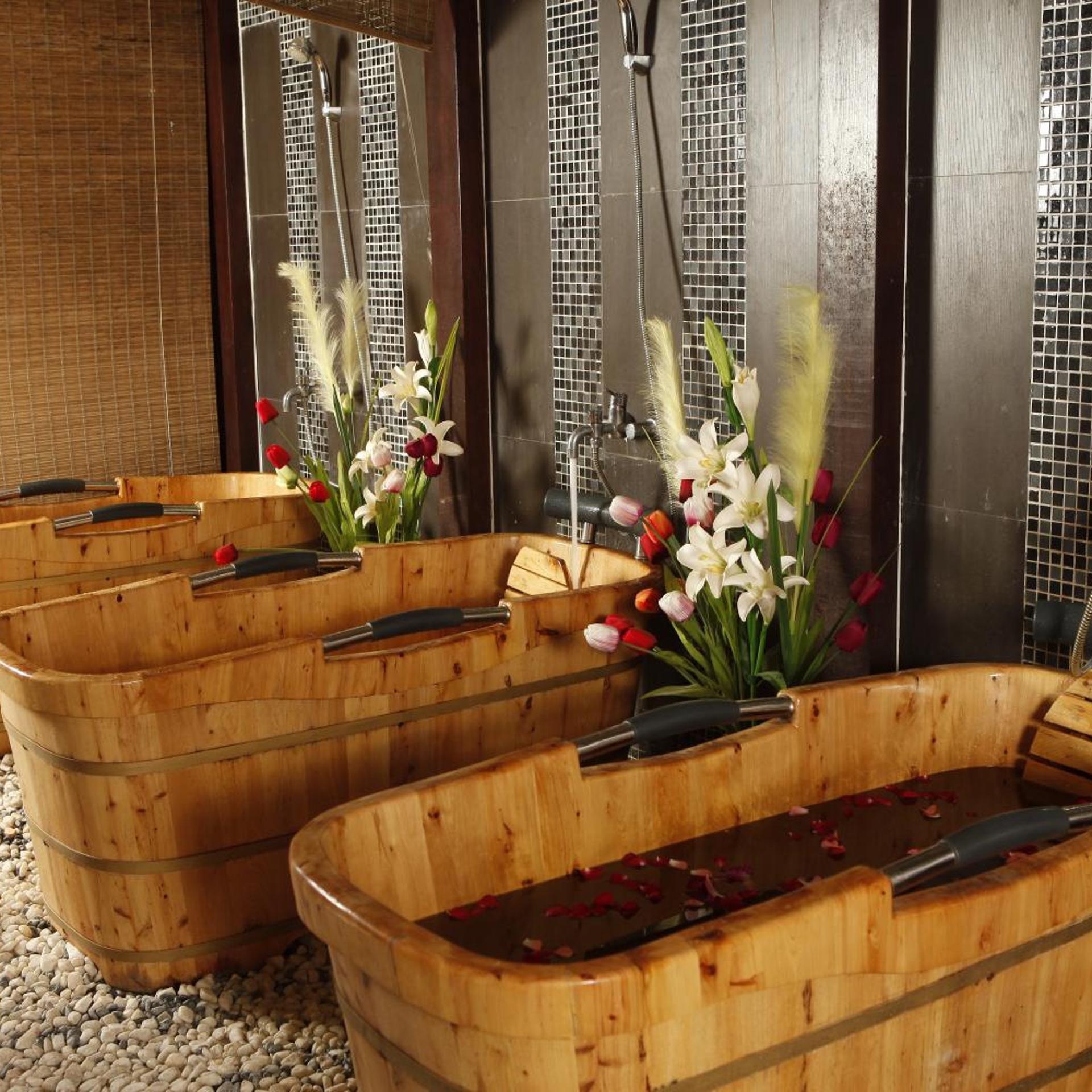 Majestic Mong Cai Hotel 7/30