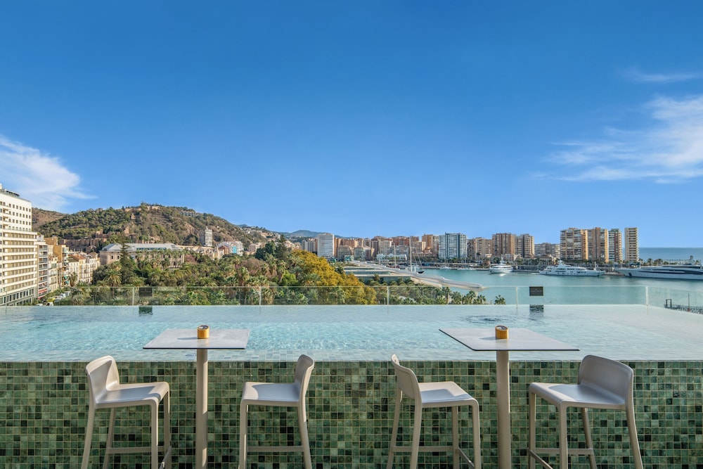 ONLY YOU HOTEL MALAGA 45/50