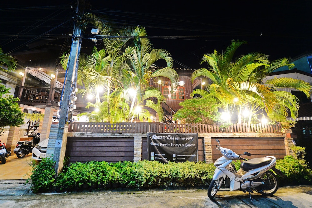 Huan Kawin Hostel Photography Gallery 46/50