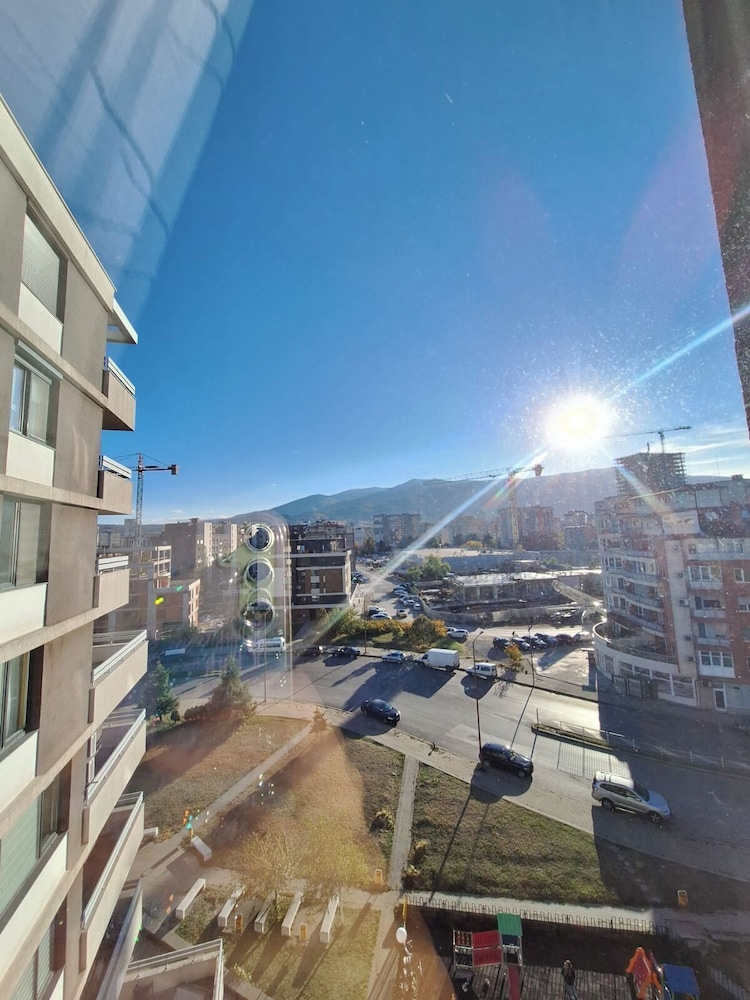 Apartments Mladost 1A-554 8/50