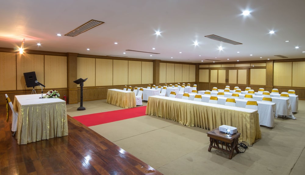Rajapruek Samui Resort 12/72