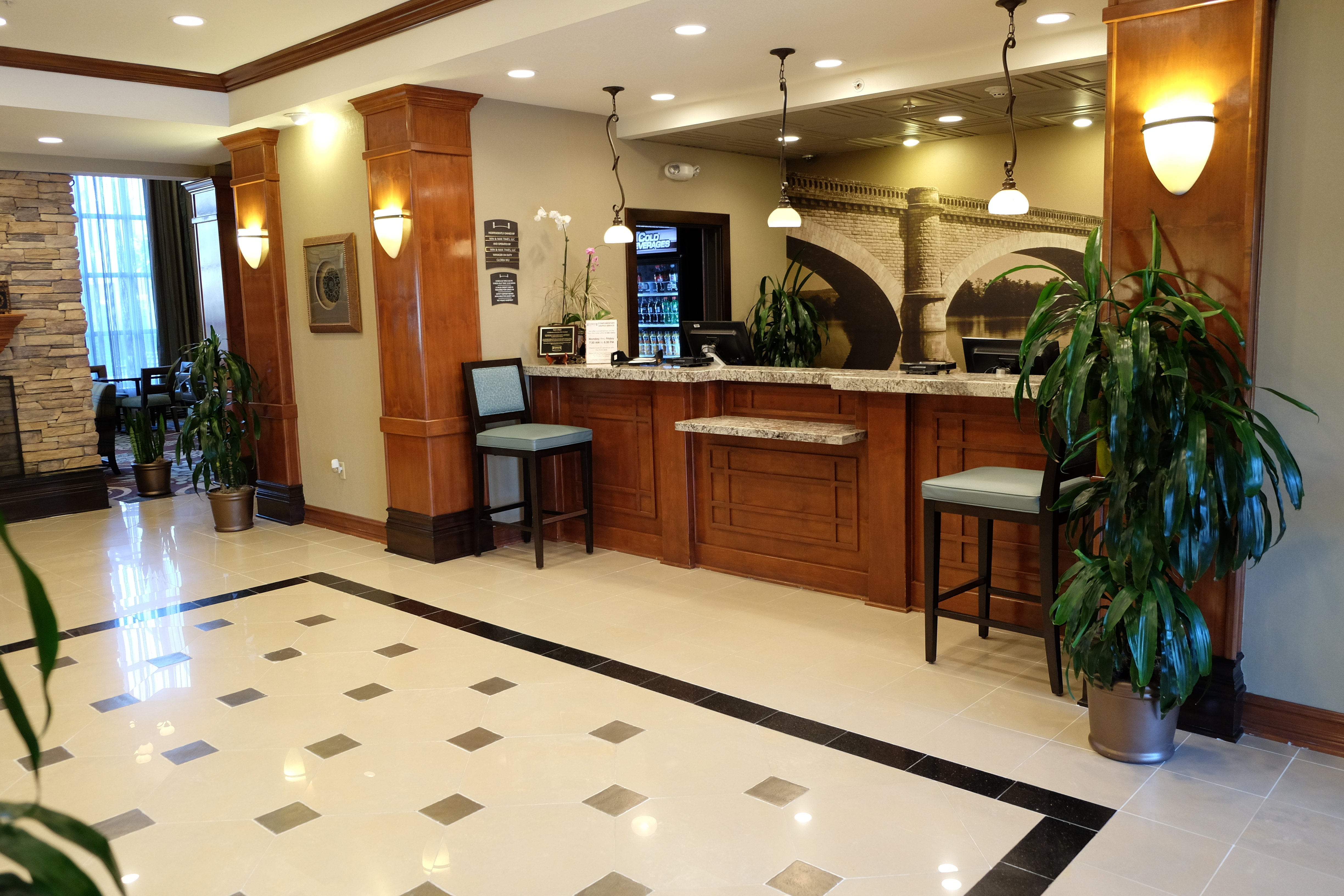 Staybridge Suites Irvine East/Lake Forest 10/72