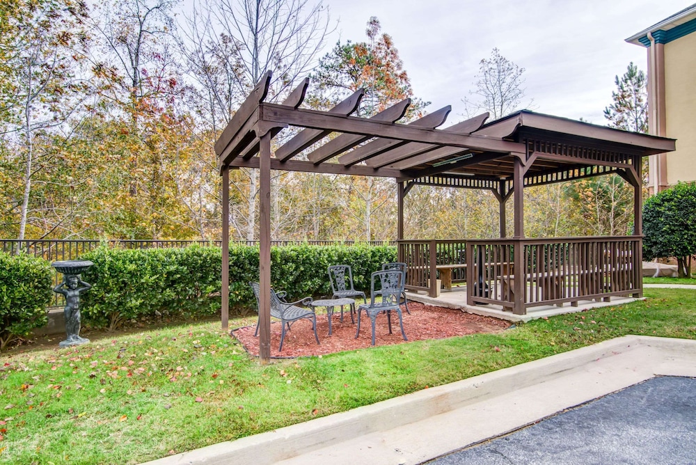 Comfort Inn And Suites Macon 37/40