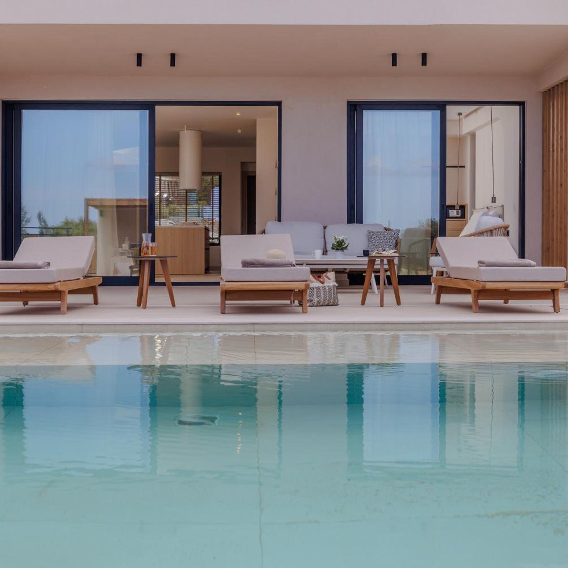 Sokratis LocoLux Villas & Suites 51/86