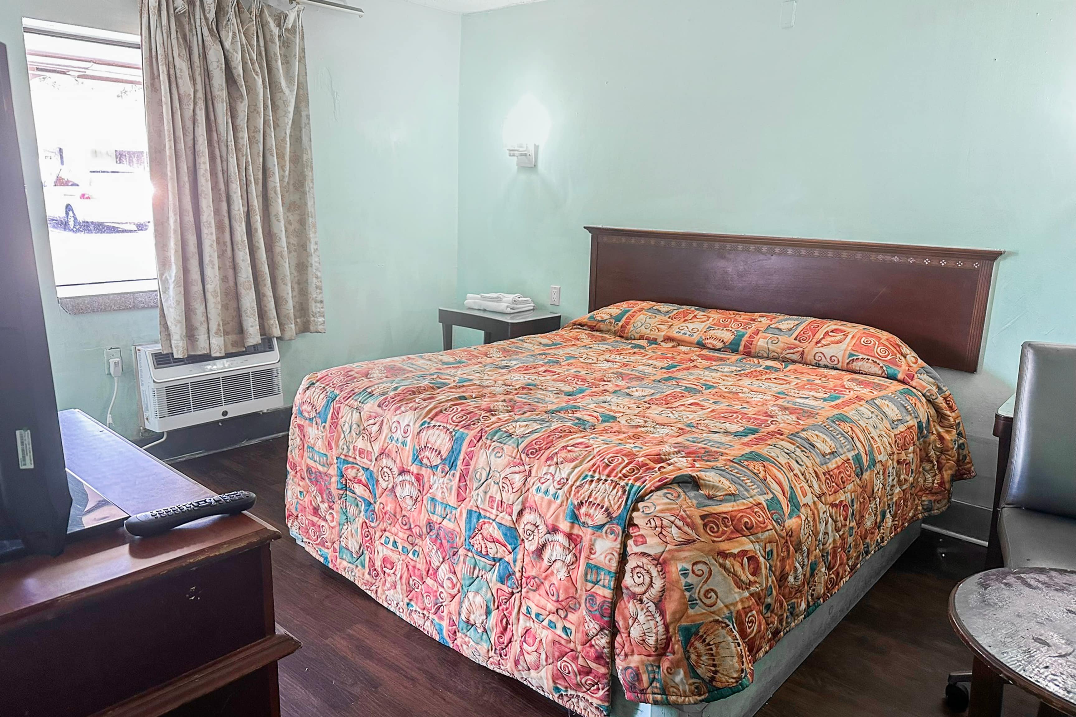 OYO Hotel Jonesboro Near Atlanta Airport 13/19
