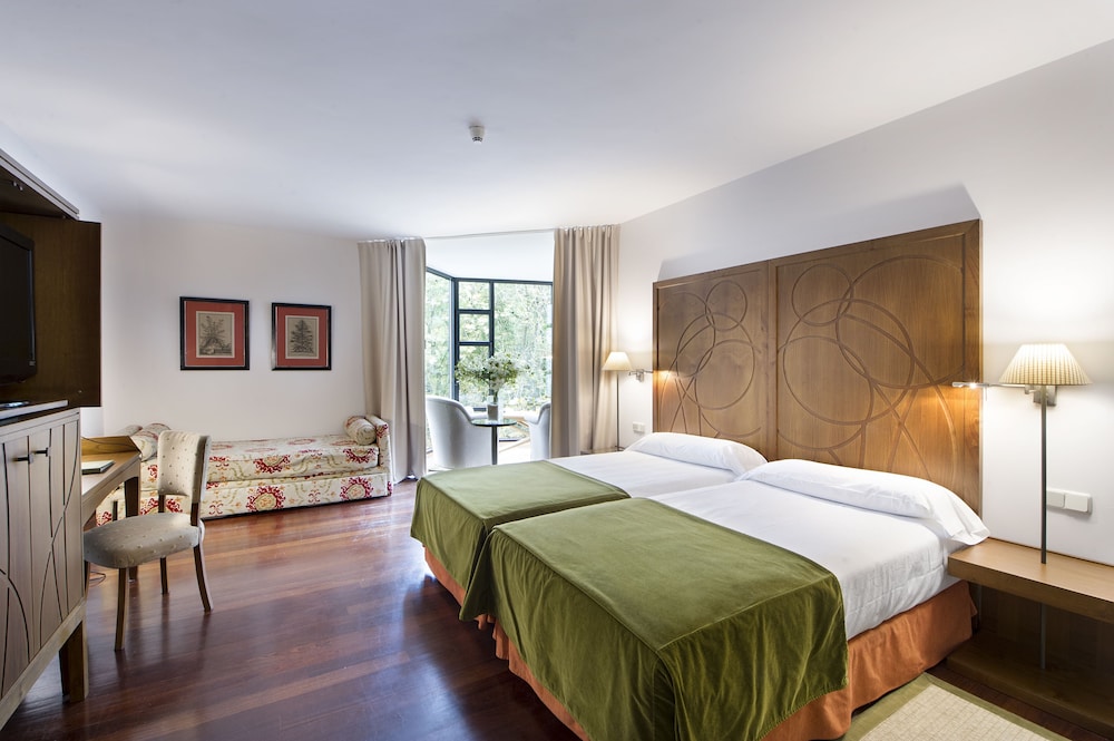 Parador de Limpias 6/50