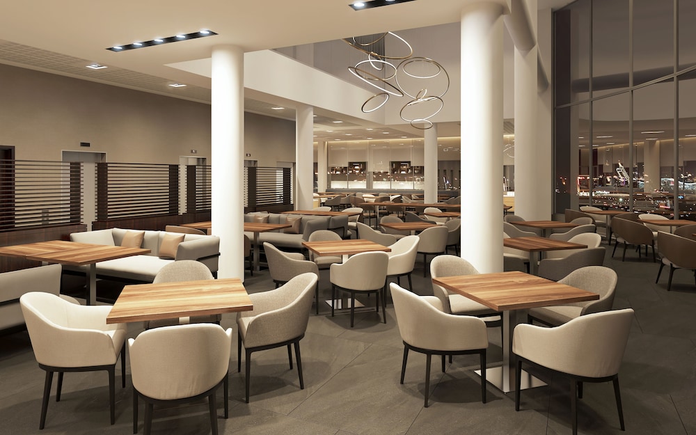 AC Hotel by Marriott Milan Sesto 49/63