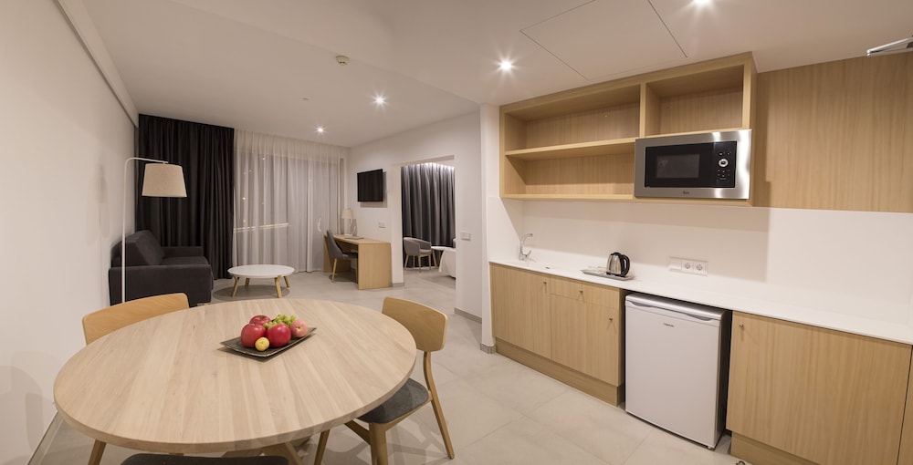 Hotel Gran Sagitario 25/32