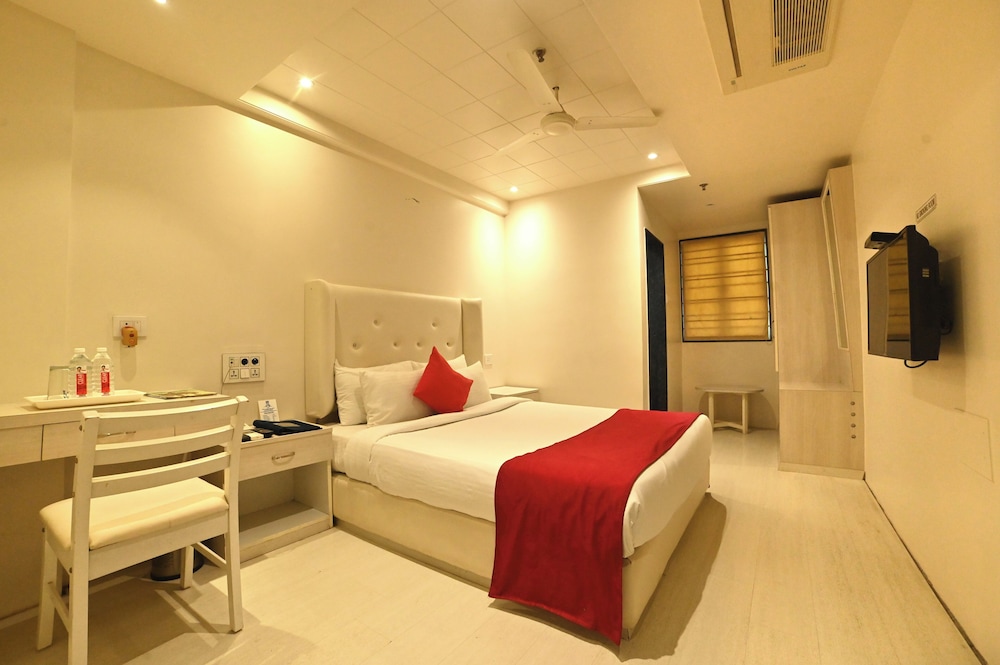 Hotel Amrta 28/58