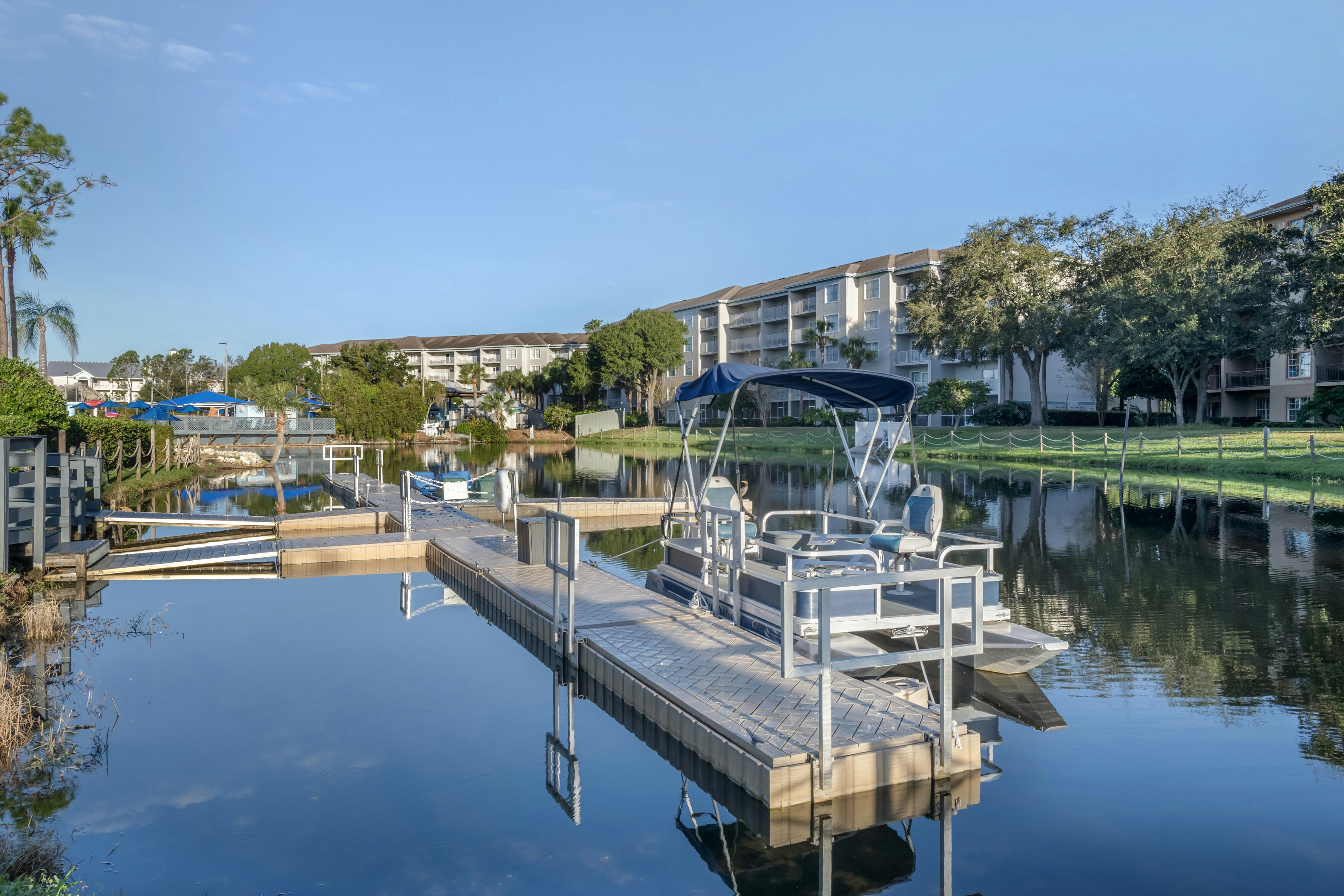 Hilton Vacation Club Aqua Sol Orlando West 26/35