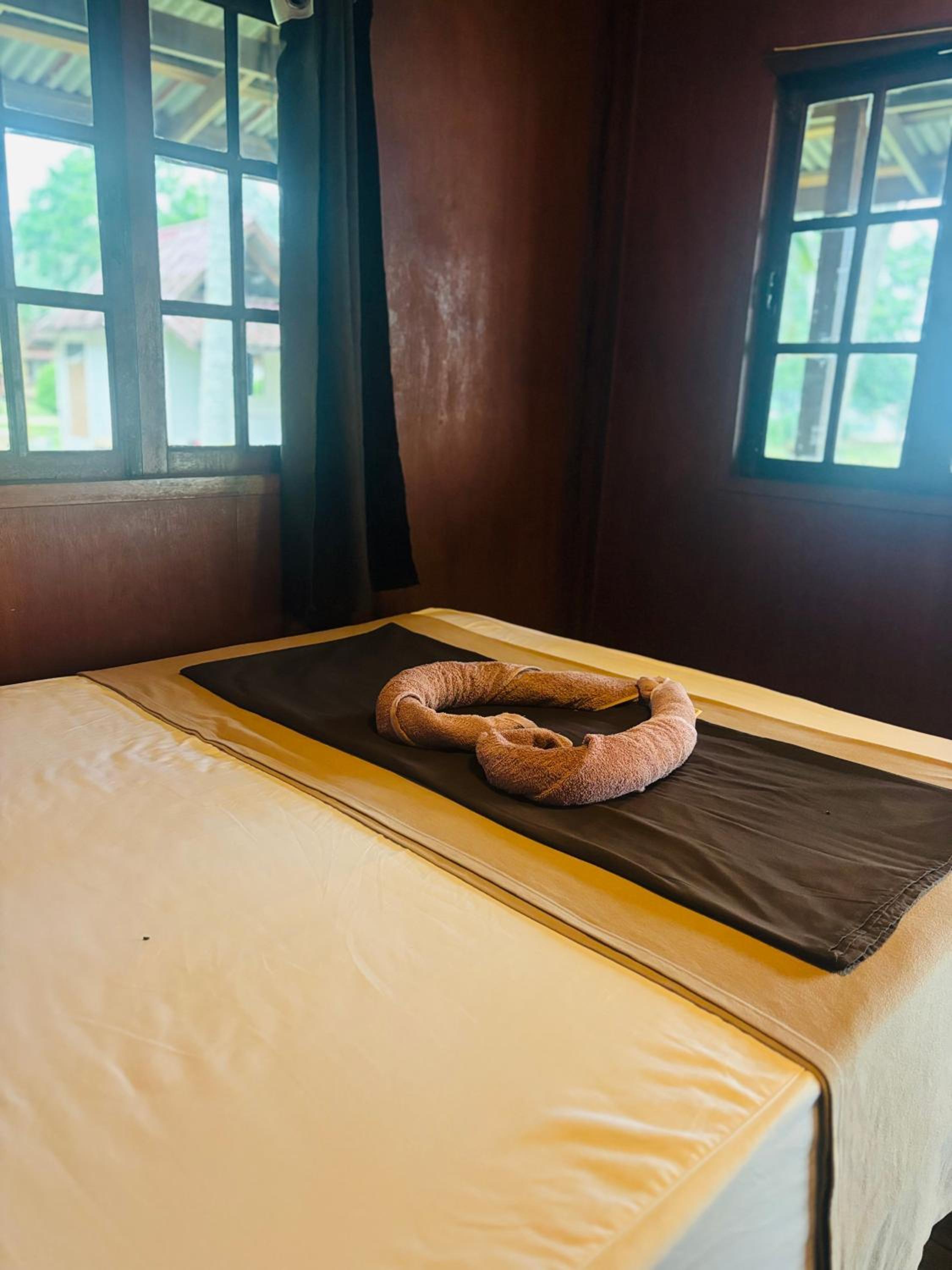 Wattana Resort 12/32
