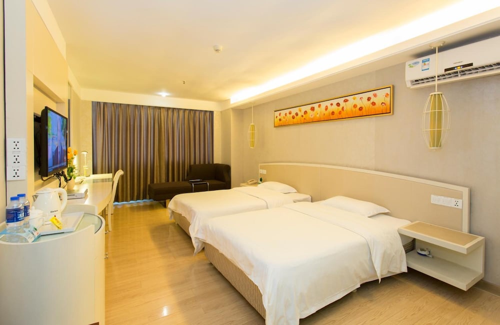 Kaiserdom Hotel Tiyuxi Metro Station 15/44