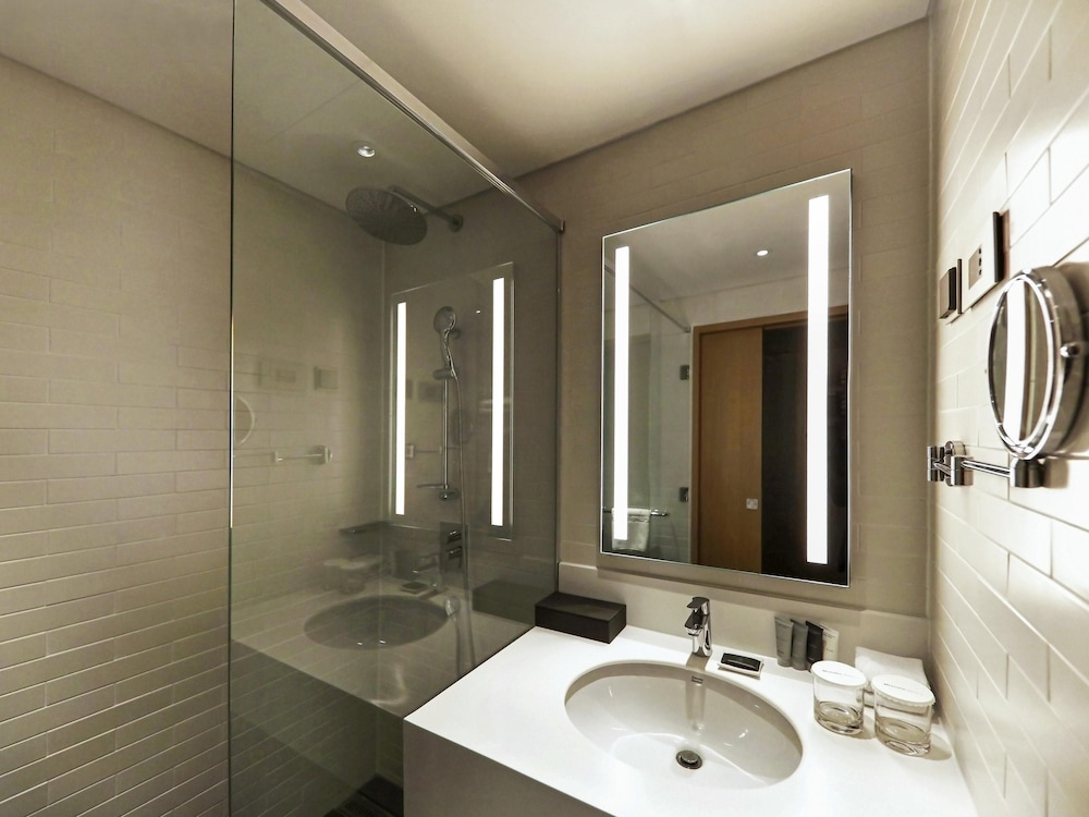 Mercure Ambassador Ulsan 50/50