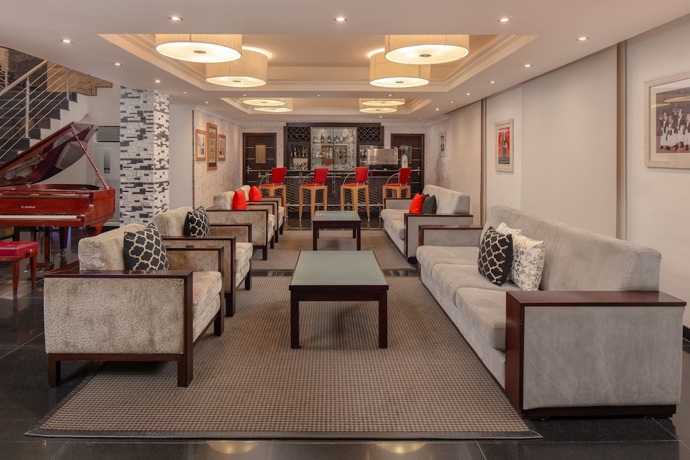 Protea Hotel By Marriott Lagos Kuramo Waters 46/71