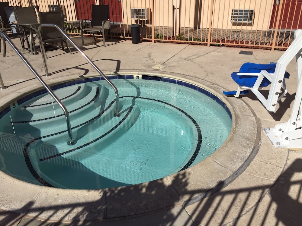 Heritage Inn La Mesa 10/44