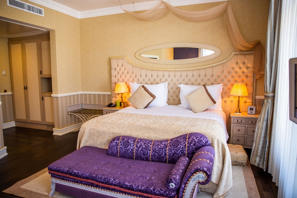 Excelsior Hotel & Spa Baku, Curio Collection by Hilton 16/82