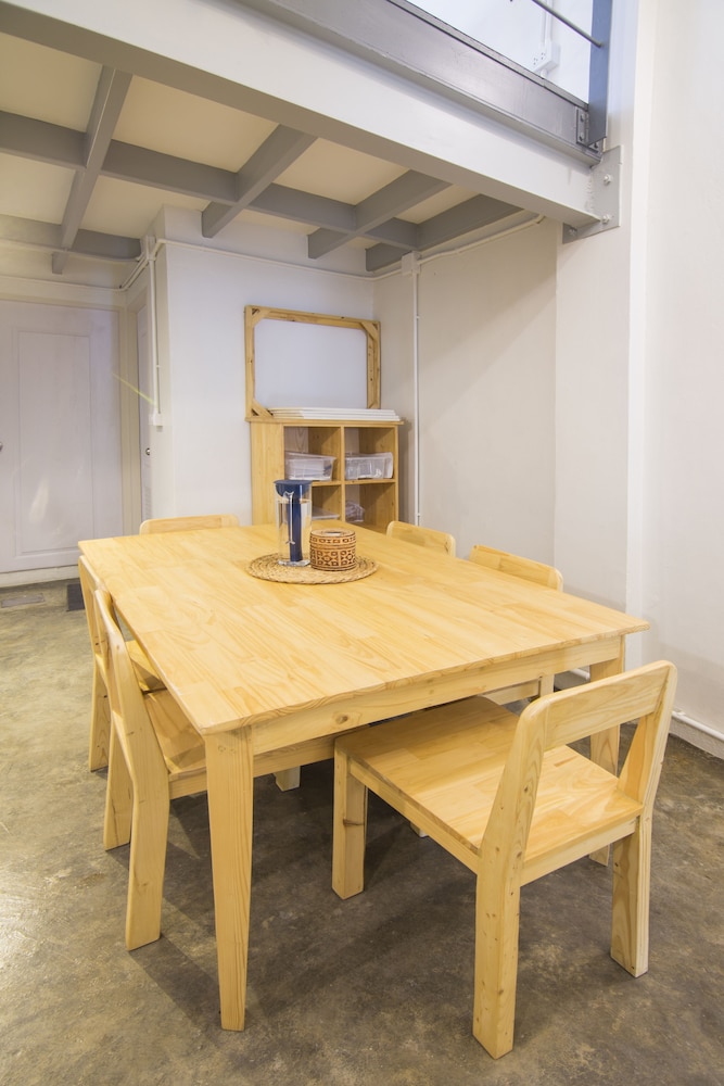 Ekanake Hostel 27/41
