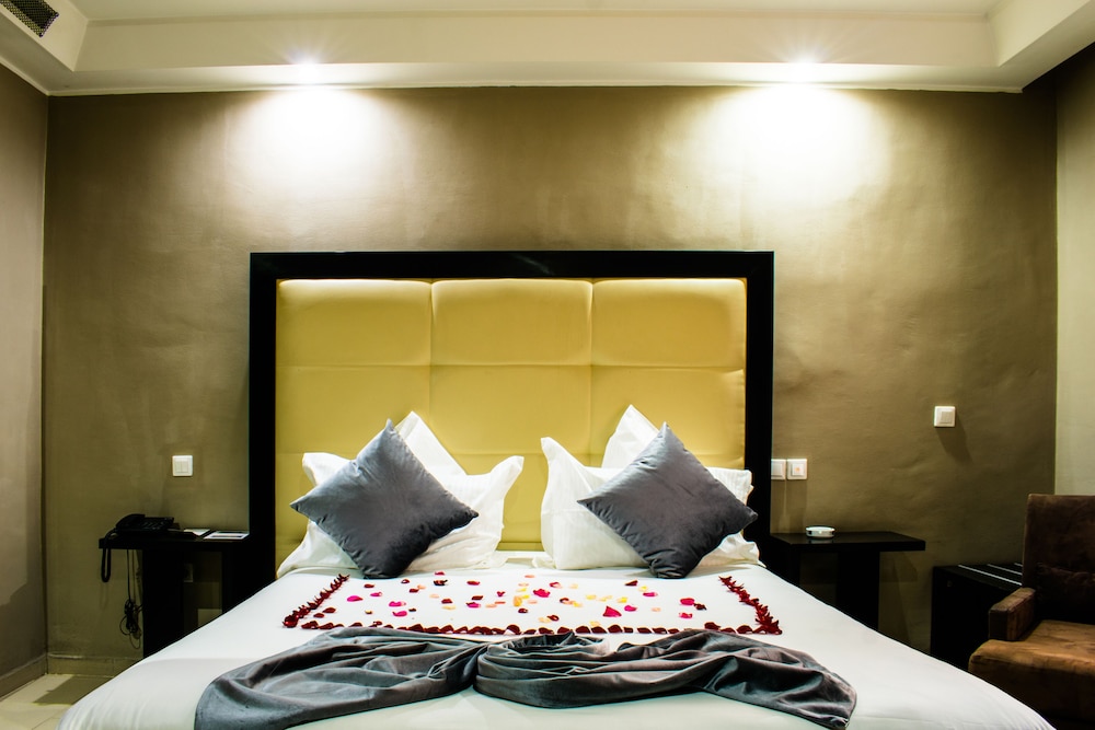 Tempoo Hotel - Adults Only 8/55