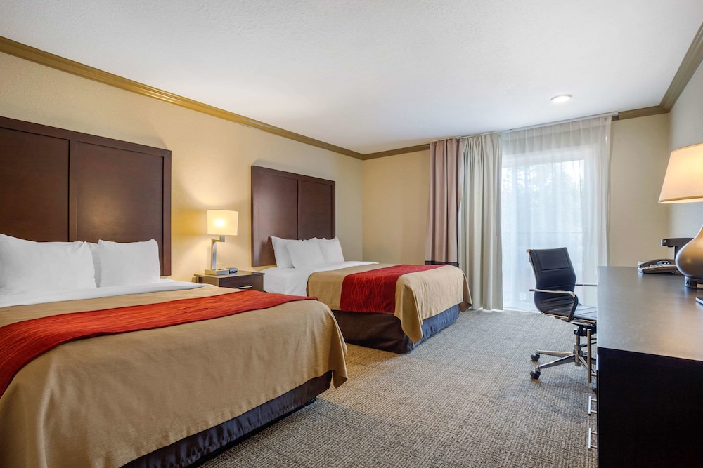 Comfort Inn Castro Valley CA 12/39