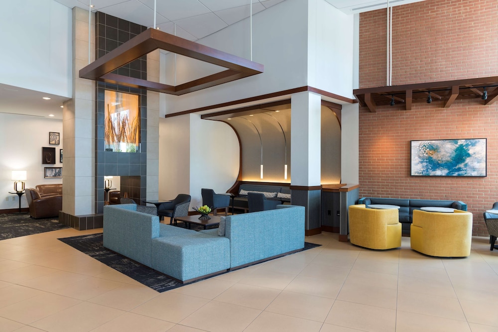 Hyatt Place Sarasota Bradenton 6/65