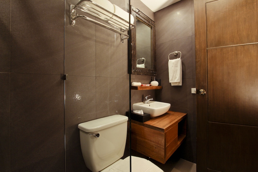 The Bourke Hotel 27/57