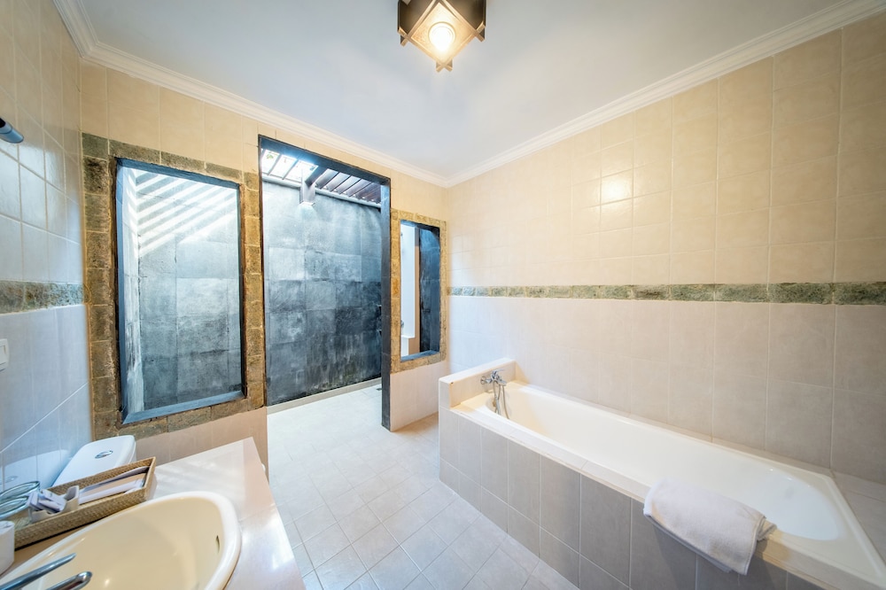 The Tukad Villa Kt 22/48