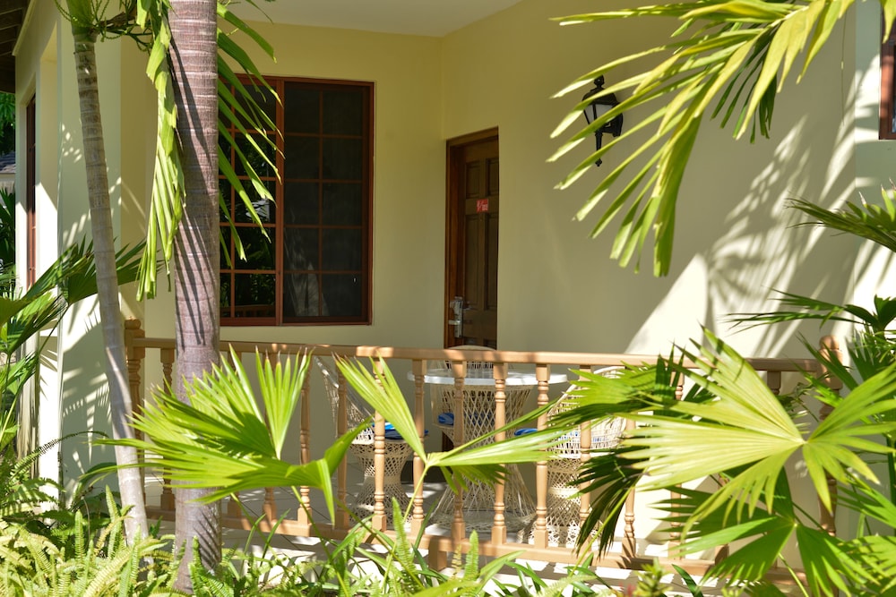 Coco La Palm Seaside Resort 15/69