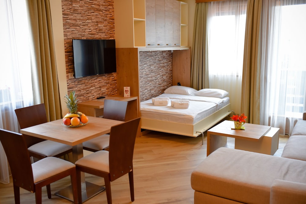 Central Inn Zlatibor 31/50