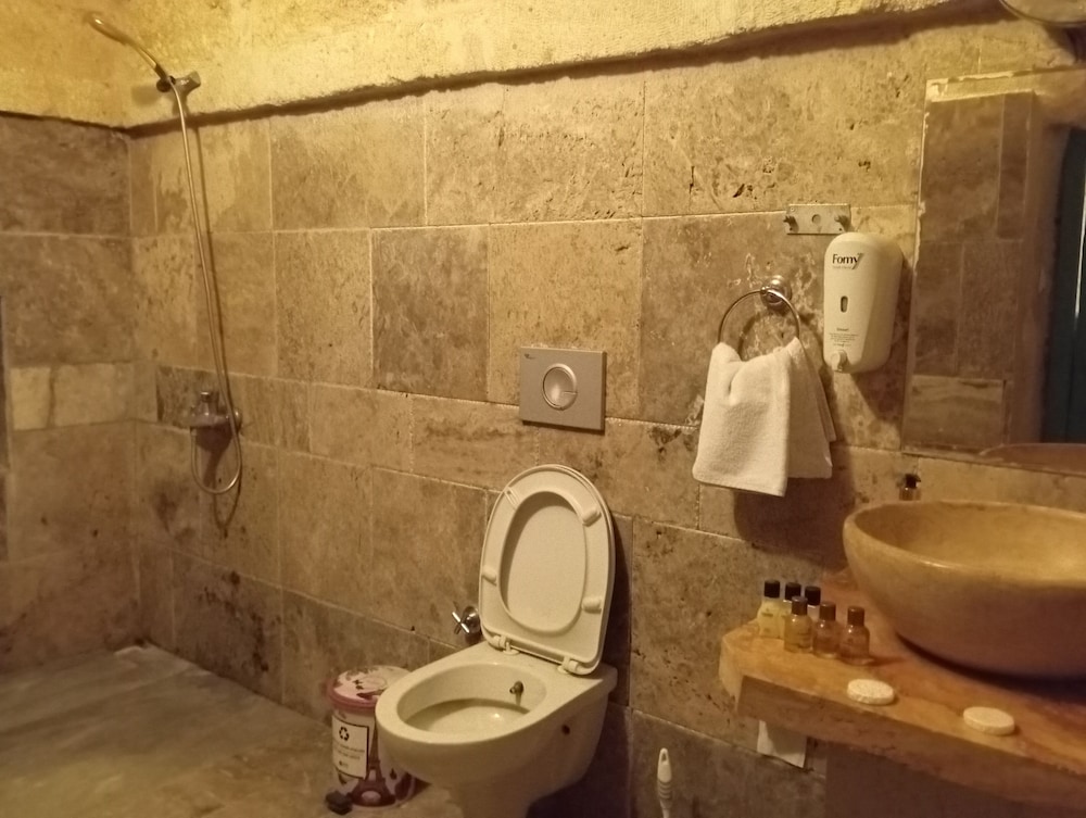 Sandik Cave Hotel 49/50