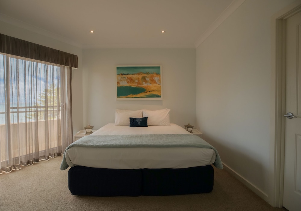 Ozone Hotel Kangaroo Island 19/68