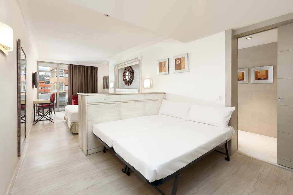 Melia Costa Atlantis Tenerife 12/44