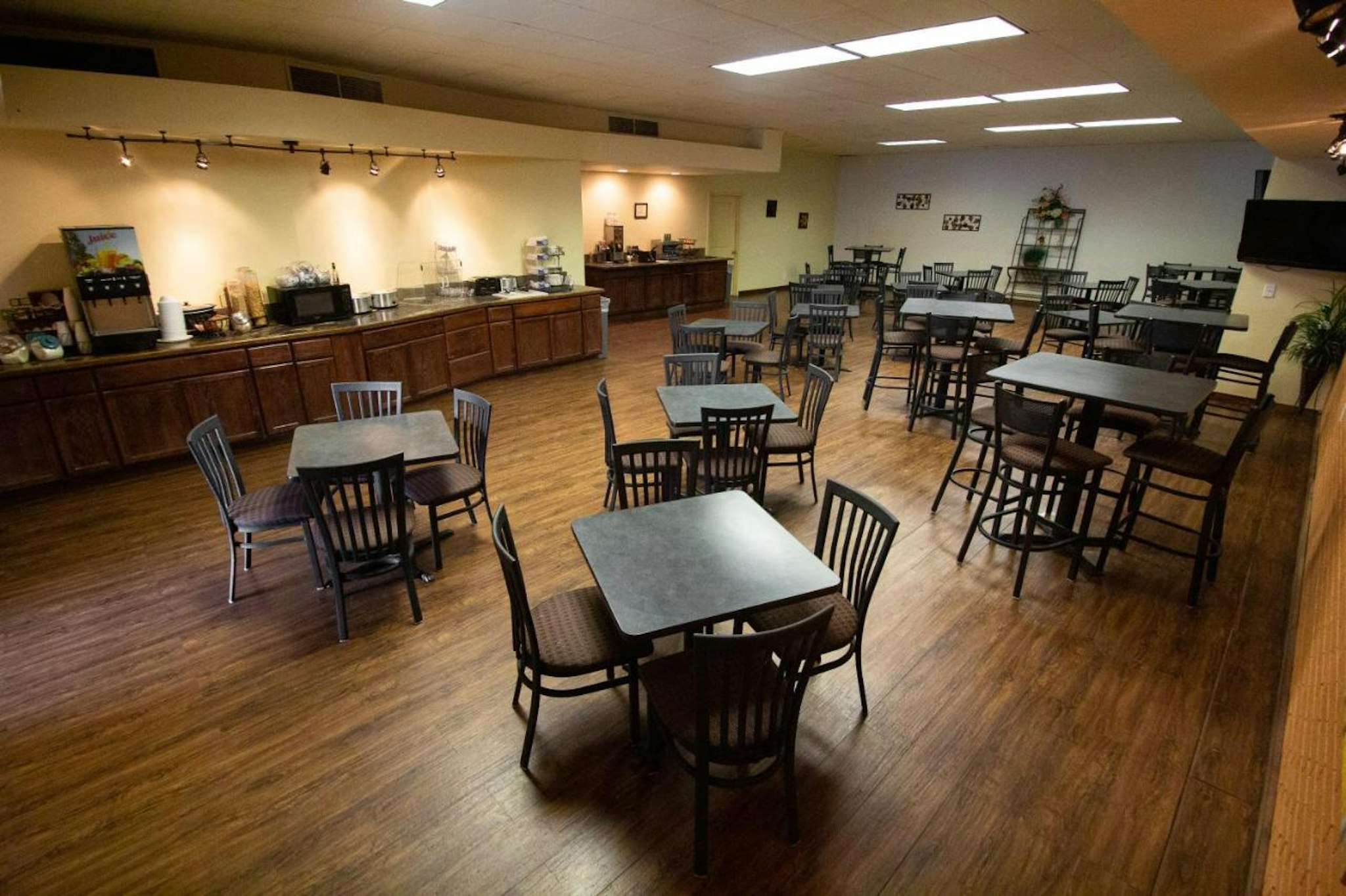 FairBridge Extended Stay a Kitchenette Hotel 33/44