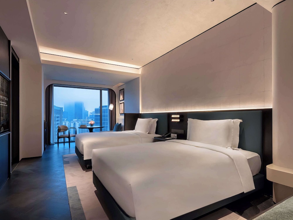 Sofitel Shanghai North Bund 21/60