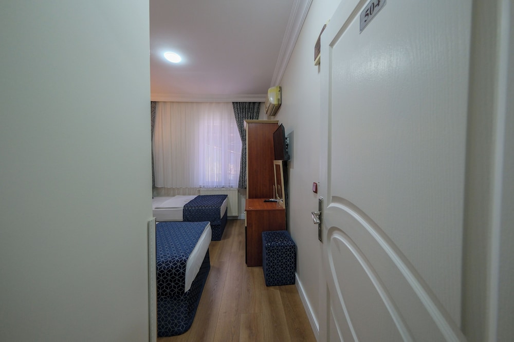 Grand Hotel Palmiye 34/68
