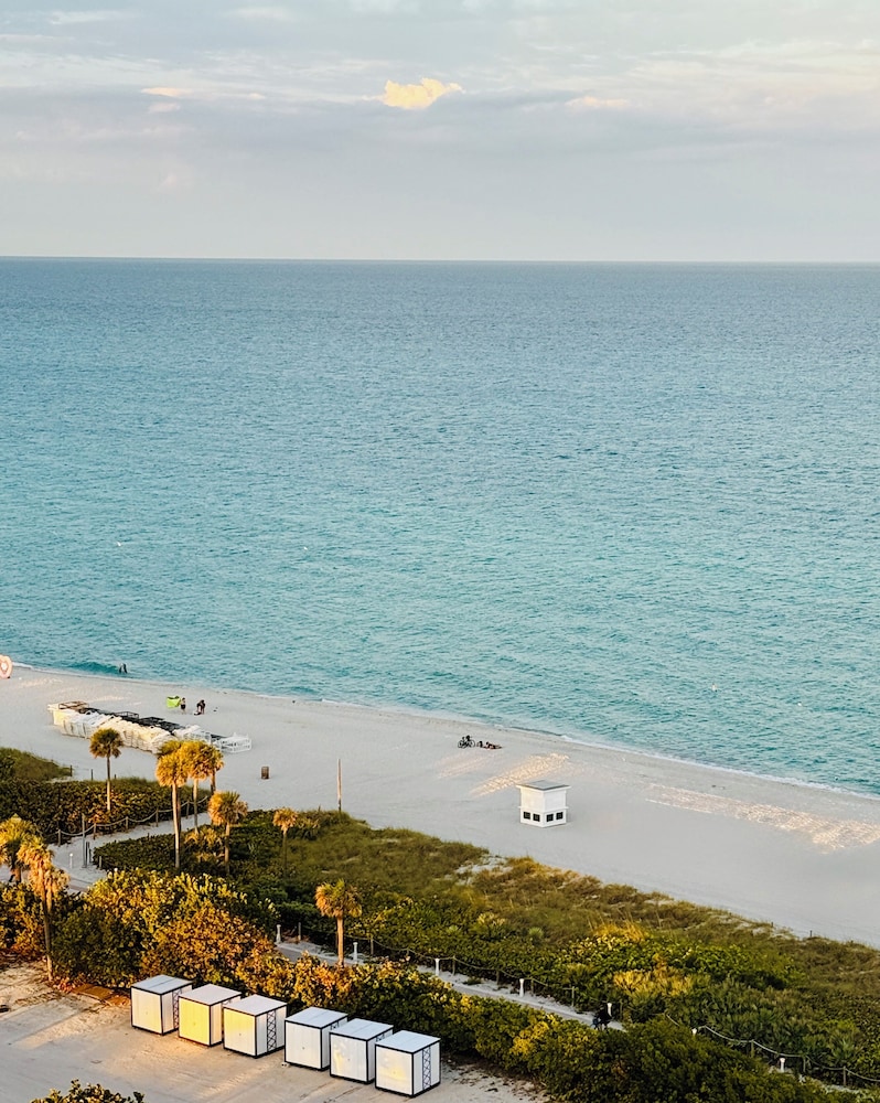 Nobu Hotel Miami Beach 65/67
