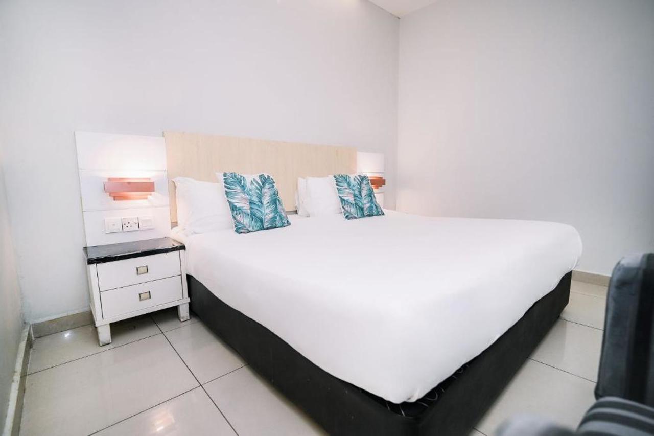 Swing & Pillows @ Subang SS15 27/43