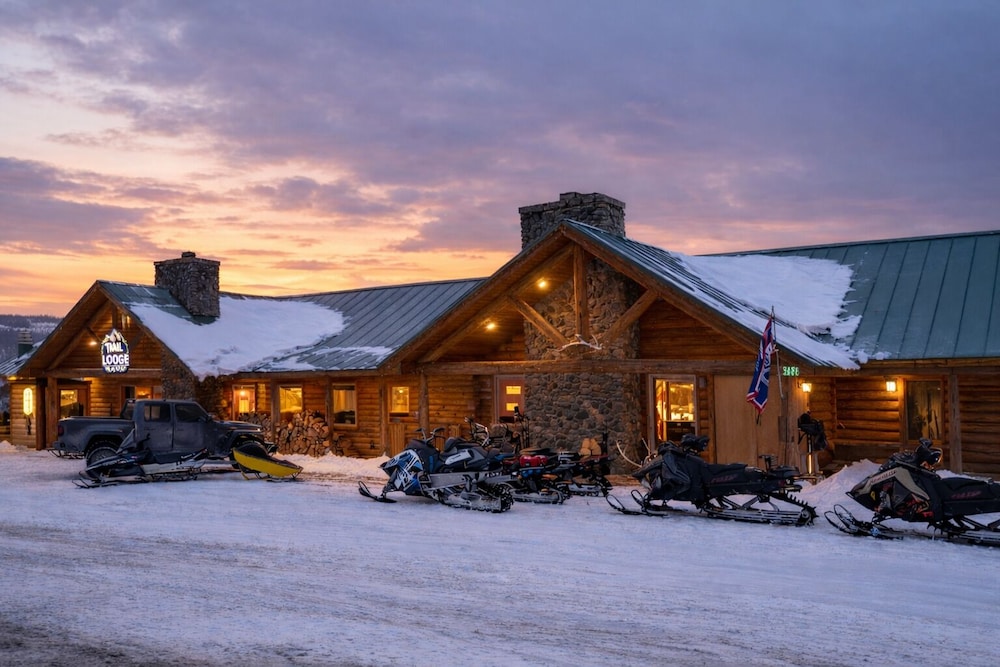 Lava Mountain Lodge 6/69