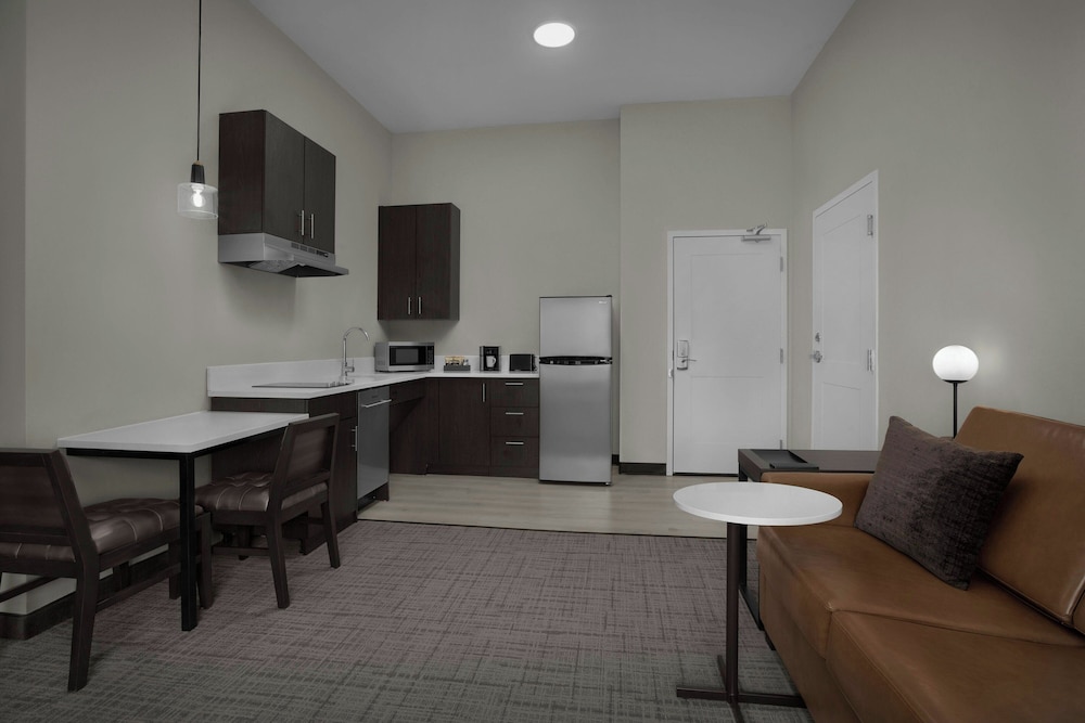 Residence Inn by Marriott Newark, DE 24/49