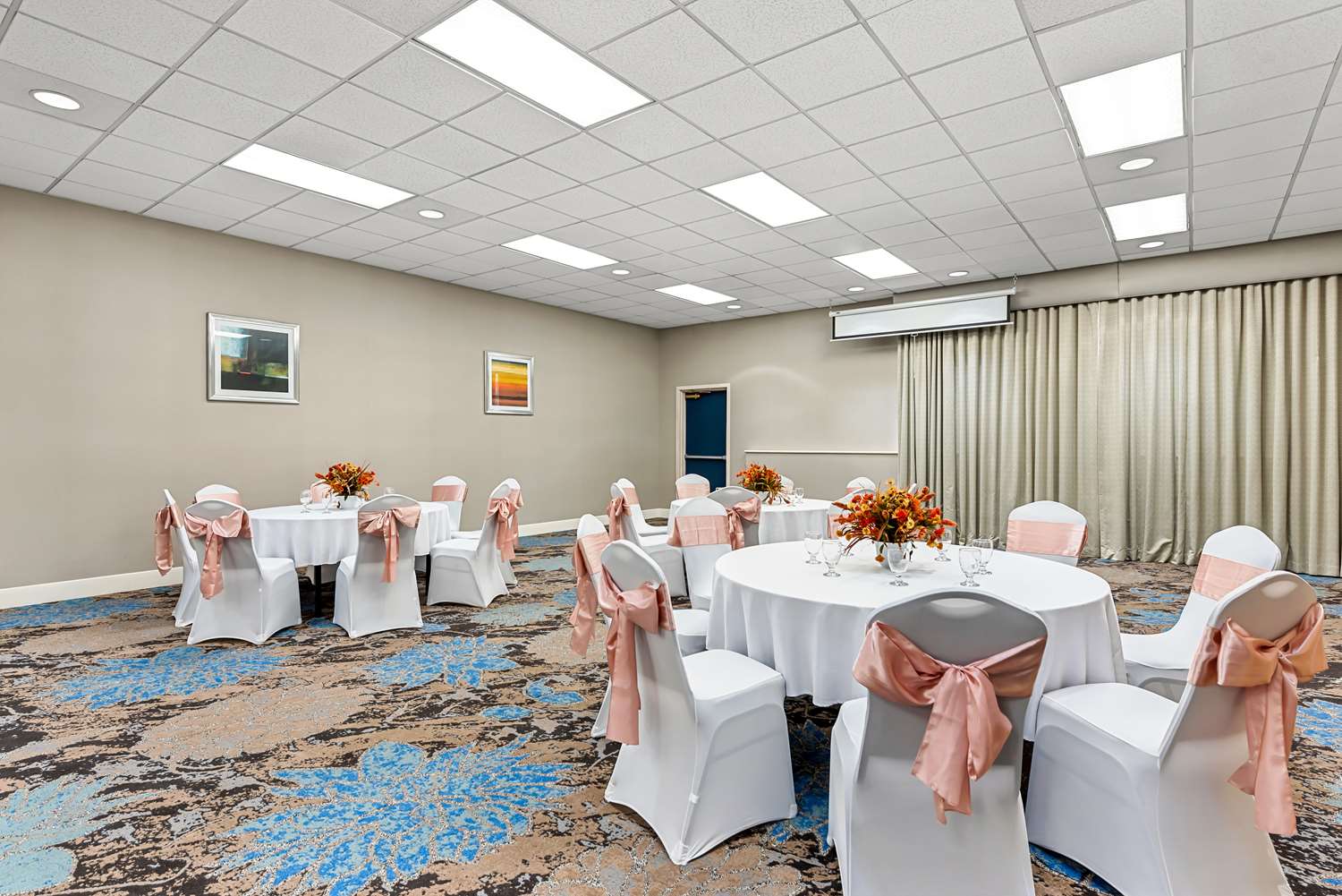 Best Western Cascadia Inn 10/11
